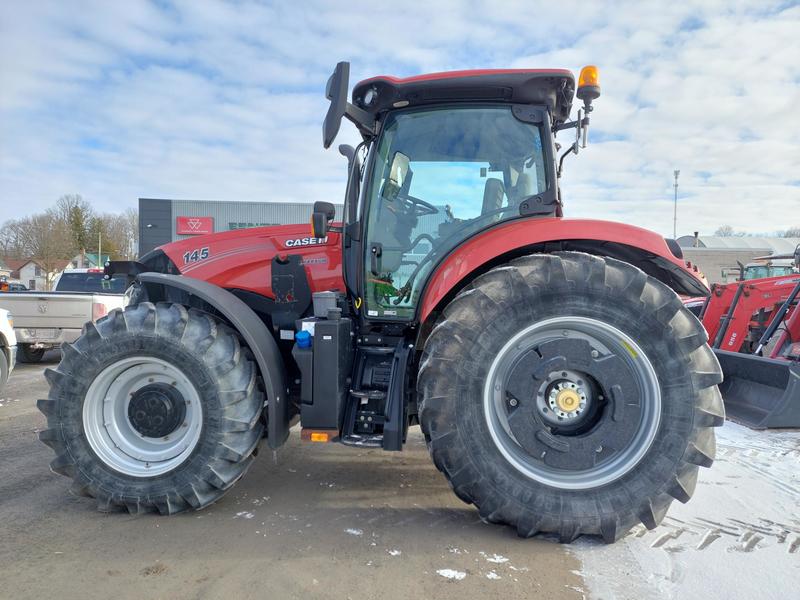 Tractors  Case IH Maxxum 145 Photo